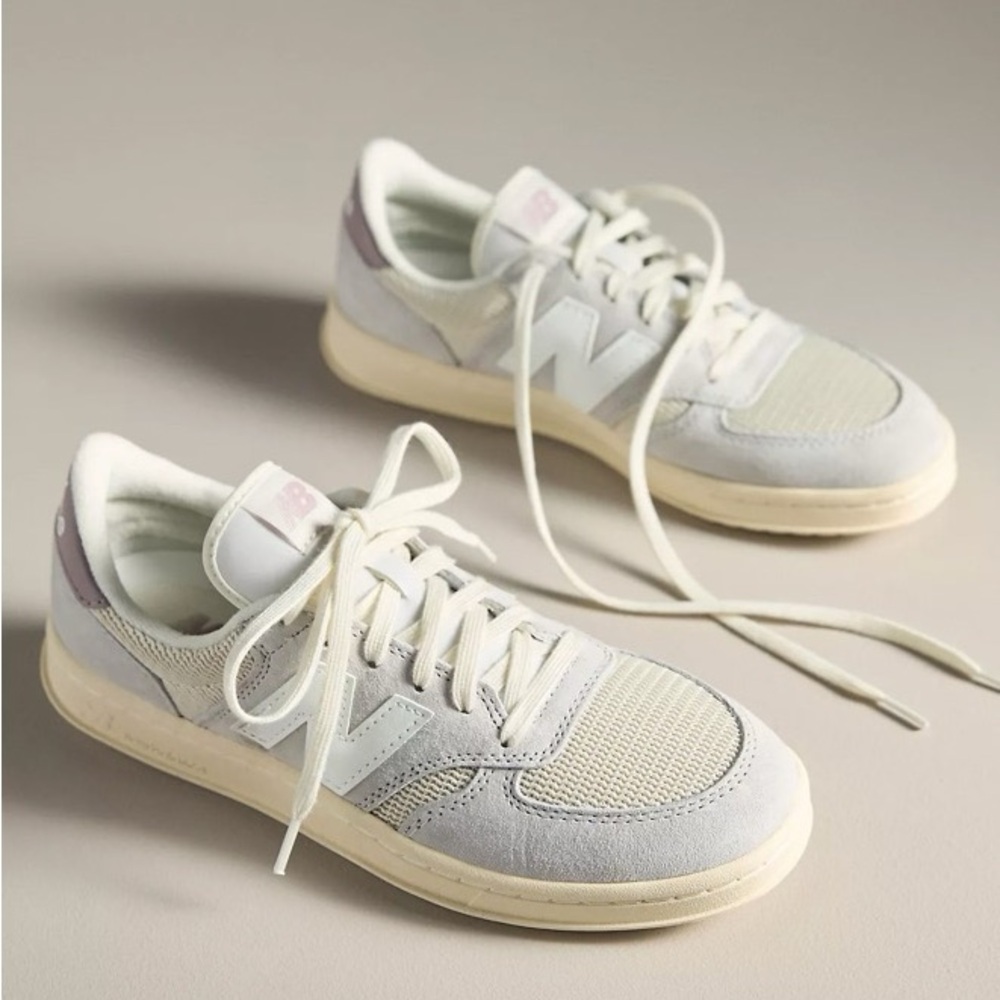 BNIB. New Balance T500 Unisex Leather Sneakers, Size 11.5W/10M
